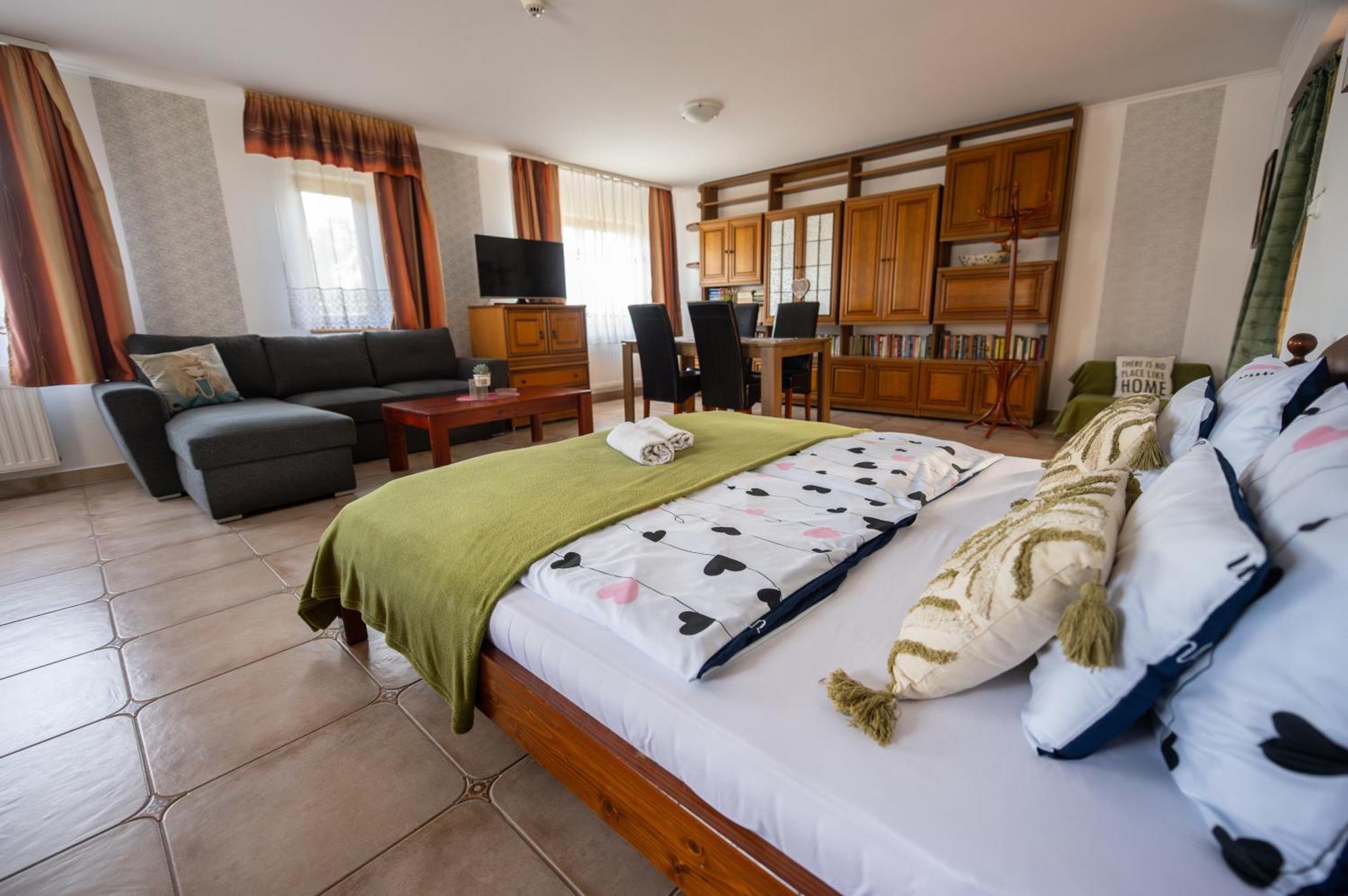 Guesthouse Kohári Egerszalók Extérieur photo